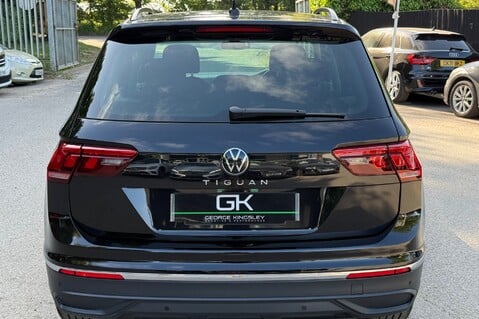 Volkswagen Tiguan LIFE TDI DSG -APPLE CAR PLAY -ADAPTIVE CRUISE CONTROL -1 YEAR VW WARRANTY 8