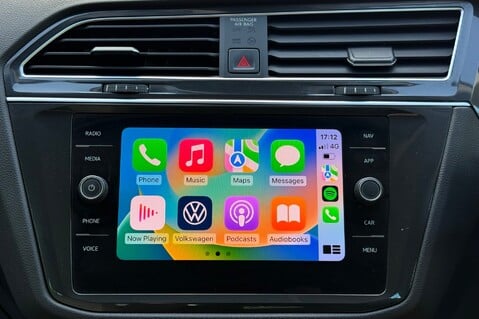 Volkswagen Tiguan LIFE TDI DSG -APPLE CAR PLAY -ADAPTIVE CRUISE CONTROL -1 YEAR VW WARRANTY 4