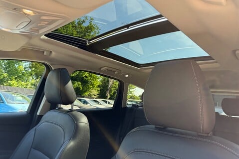Ford Kuga TITANIUM X EDITION AUTOMATIC - PANORAMIC SUNROOF - SHADOW BLACK 7