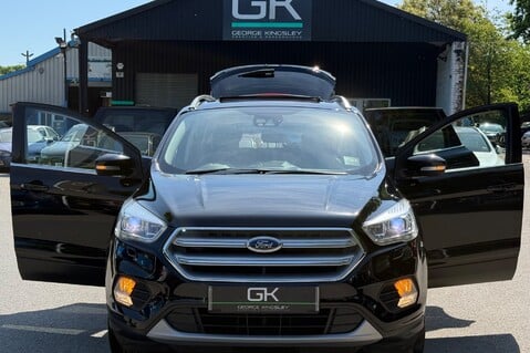 Ford Kuga TITANIUM X EDITION AUTOMATIC - PANORAMIC SUNROOF - SHADOW BLACK 21
