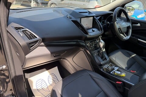 Ford Kuga TITANIUM X EDITION AUTOMATIC - PANORAMIC SUNROOF - SHADOW BLACK 26