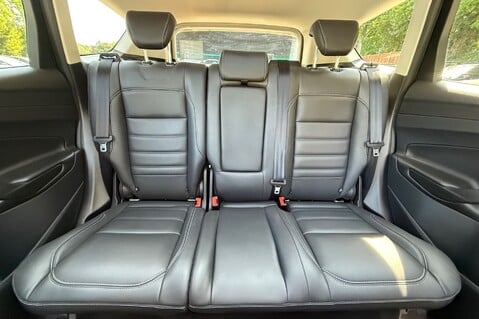Ford Kuga TITANIUM X EDITION AUTOMATIC - PANORAMIC SUNROOF - SHADOW BLACK 16