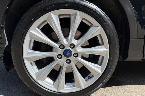 Ford Kuga TITANIUM X EDITION AUTOMATIC - PANORAMIC SUNROOF - SHADOW BLACK 65