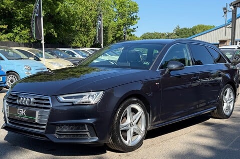 Audi A4 AVANT TFSI S LINE MHEV-TECH PACK -LED HEADLIGHTS -VIRTUAL COCKPIT-APPLE C/P 12