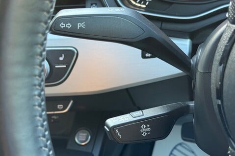 Audi A4 AVANT TFSI S LINE MHEV-TECH PACK -LED HEADLIGHTS -VIRTUAL COCKPIT-APPLE C/P 48