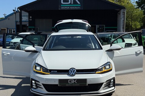 Volkswagen Golf GTD TDI 15