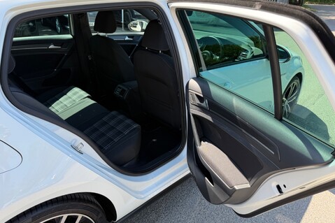 Volkswagen Golf GTD TDI 27