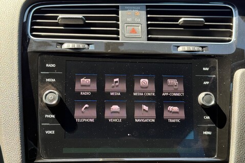 Volkswagen Golf GTD TDI 38