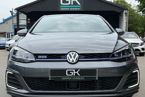 Volkswagen Golf GTE ADVANCE DSG - REVERSE CAMERA - LANE ASSIST -KEYLESS -WINTER PACK -LEDS 14