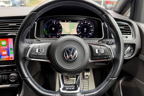 Volkswagen Golf GTE ADVANCE DSG - REVERSE CAMERA - LANE ASSIST -KEYLESS -WINTER PACK -LEDS 7