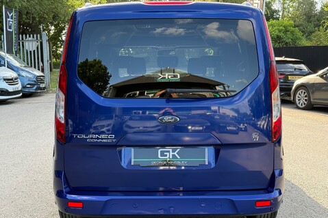 Ford Grand Tourneo Connect TITANIUM TDCI AUTOMATIC - 5 SEATER - PANORAMIC ROOF 8