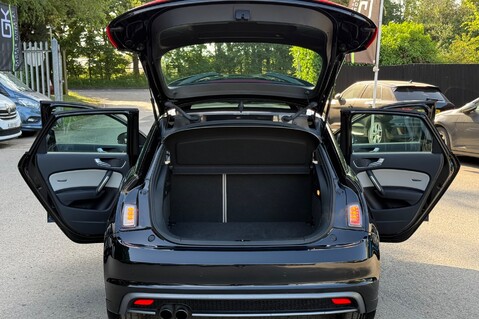 Audi A1 SPORTBACK TFSI S LINE 19