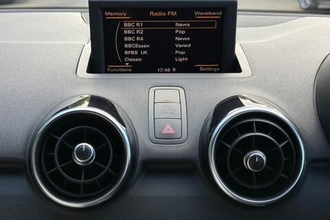 Audi A1 SPORTBACK TFSI S LINE 49
