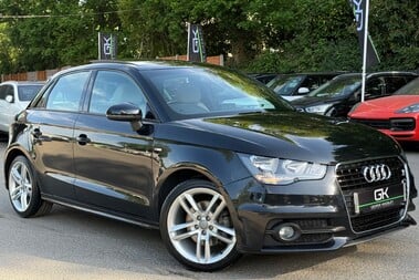 Audi A1 SPORTBACK TFSI S LINE
