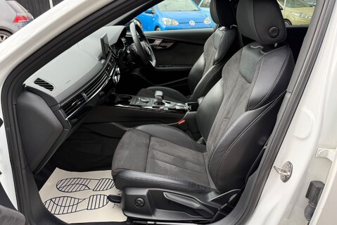 Audi A4 TFSI BLACK EDITION MHEV - ONE OWNER FROM NEW - FULL AUDI SERVICE HISTORY 22