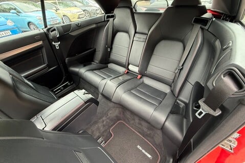 Mercedes-Benz E Class E400 AMG LINE - APPLE CAR PLAY - AIRSCARF - HARMAN KARDON -REMOTE ROOF MOD 32