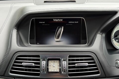 Mercedes-Benz E Class E400 AMG LINE - APPLE CAR PLAY - AIRSCARF - HARMAN KARDON -REMOTE ROOF MOD 39