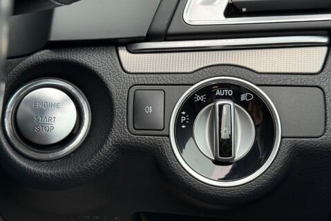 Mercedes-Benz E Class E400 AMG LINE - APPLE CAR PLAY - AIRSCARF - HARMAN KARDON -REMOTE ROOF MOD 48