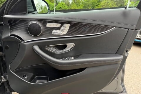 Mercedes-Benz E Class E 220 D AMG LINE EDITION PREMIUM-Leather 35