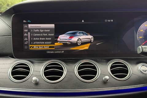 Mercedes-Benz E Class E 220 D AMG LINE EDITION PREMIUM-Leather 42