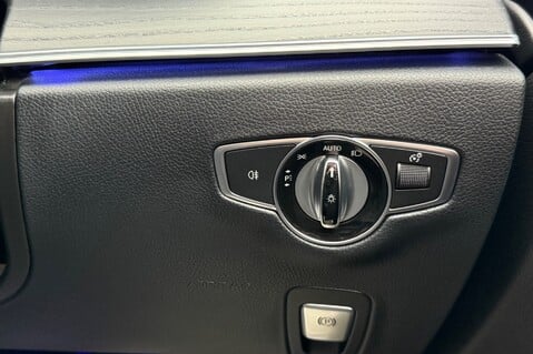 Mercedes-Benz E Class E 220 D AMG LINE EDITION PREMIUM-Leather 51