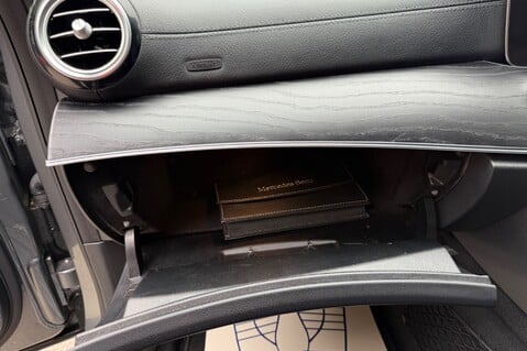 Mercedes-Benz E Class E 220 D AMG LINE EDITION PREMIUM-Leather 60