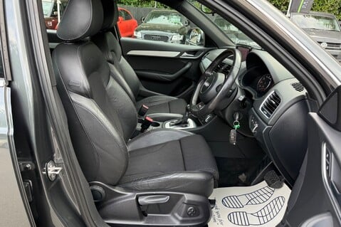 Audi Q3 Audi Q3 TFSI QUATTRO S LINE S Tronic quattro  31