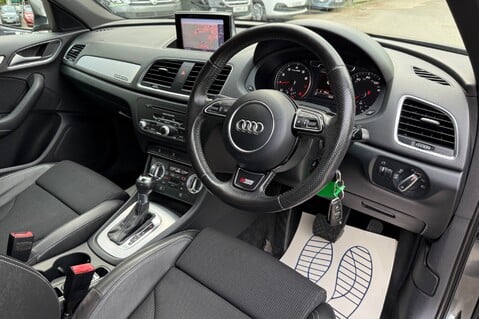 Audi Q3 Audi Q3 TFSI QUATTRO S LINE S Tronic quattro  32