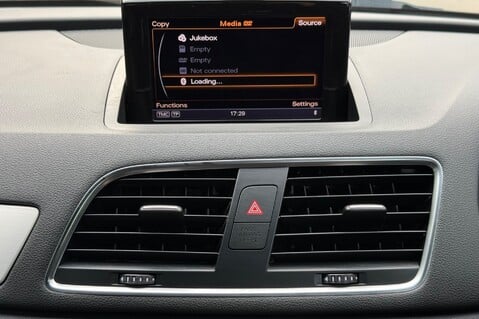 Audi Q3 Audi Q3 TFSI QUATTRO S LINE S Tronic quattro  39