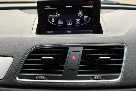 Audi Q3 Audi Q3 TFSI QUATTRO S LINE S Tronic quattro  40