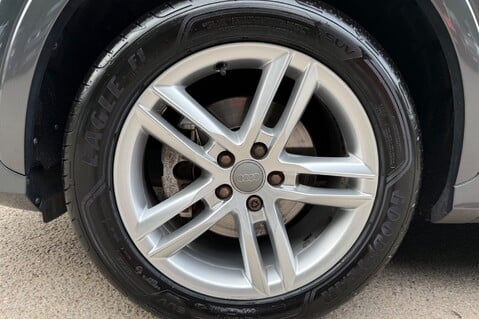 Audi Q3 Audi Q3 TFSI QUATTRO S LINE S Tronic quattro  54