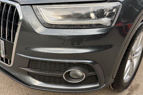 Audi Q3 Audi Q3 TFSI QUATTRO S LINE S Tronic quattro  55