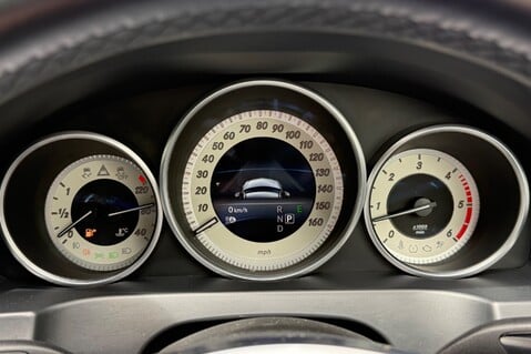 Mercedes-Benz E Class E350 BLUETEC AMG LINE E350d V6 BlueTEC  36