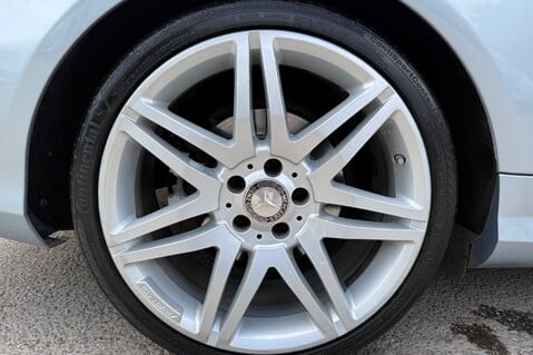 Mercedes-Benz E Class E350 BLUETEC AMG LINE E350d V6 BlueTEC  56