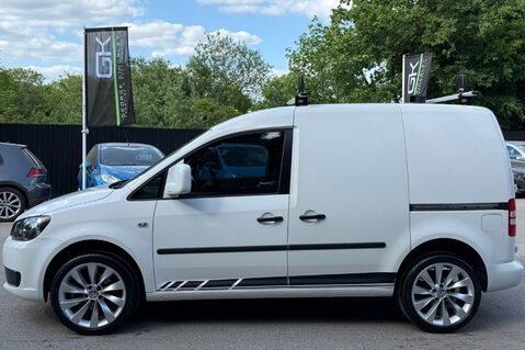 Volkswagen Caddy C20 TDI STARTLINE - NO VAT -APPLE CAR PLAY -MARCH 2026 MOT - 18 INCH ALLOYS 10