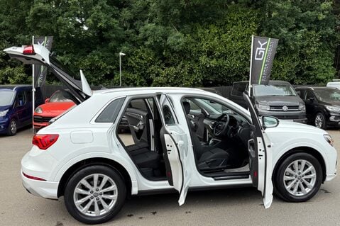 Audi Q3 TDI QUATTRO SPORT - ONE OWNER FROM NEW 20