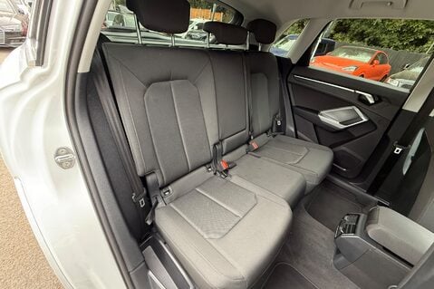 Audi Q3 TDI QUATTRO SPORT - ONE OWNER FROM NEW 18