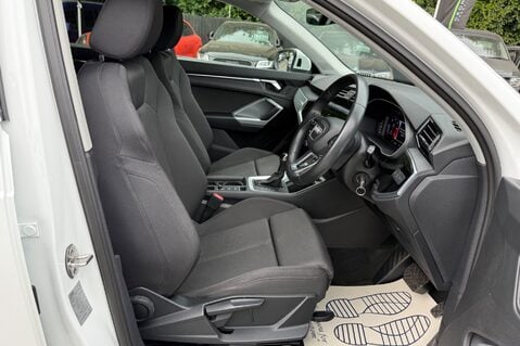 Audi Q3 TDI QUATTRO SPORT - ONE OWNER FROM NEW 16