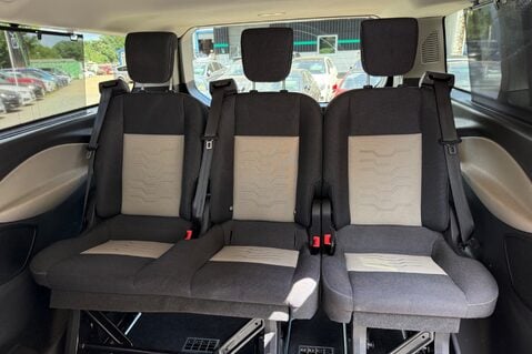 Ford Tourneo Custom 310 TITANIUM L2 TDCI AUTOMATIC LWB LONG WHEEL BASE 9 SEATER  25