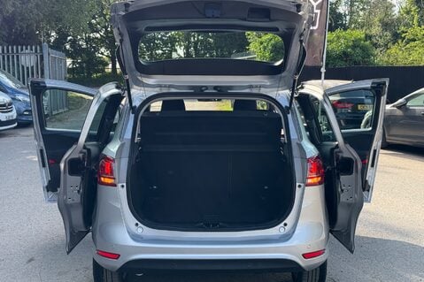 Ford B-Max TITANIUM AUTOMATIC - LOW MILEAGE 21