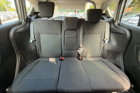 Ford B-Max TITANIUM AUTOMATIC - LOW MILEAGE 15