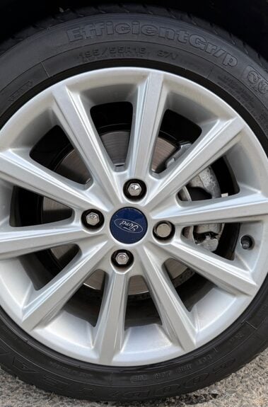 Ford B-Max TITANIUM AUTOMATIC - LOW MILEAGE 
