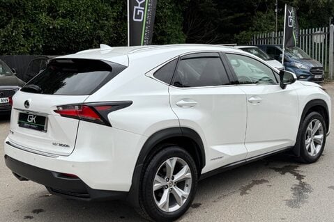 Lexus NX 300H PREMIER - IVORY LEATHER INTERIOR - HUD - 360 CAMERAS 6