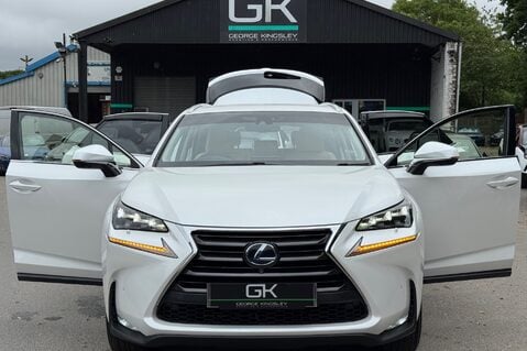 Lexus NX 300H PREMIER - IVORY LEATHER INTERIOR - HUD - 360 CAMERAS 19
