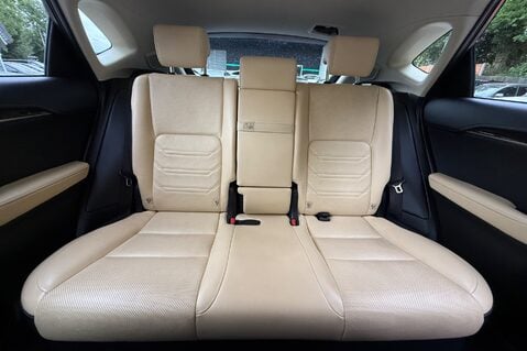 Lexus NX 300H PREMIER - IVORY LEATHER INTERIOR - HUD - 360 CAMERAS 17