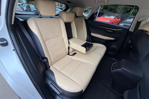 Lexus NX 300H PREMIER - IVORY LEATHER INTERIOR - HUD - 360 CAMERAS 28