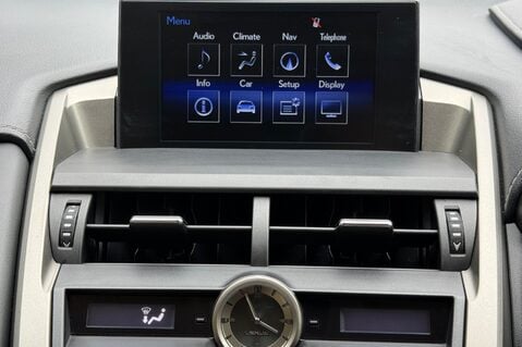 Lexus NX 300H PREMIER - IVORY LEATHER INTERIOR - HUD - 360 CAMERAS 40