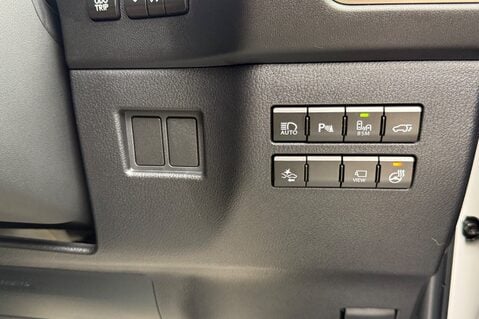Lexus NX 300H PREMIER - IVORY LEATHER INTERIOR - HUD - 360 CAMERAS 48