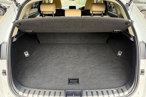 Lexus NX 300H PREMIER - IVORY LEATHER INTERIOR - HUD - 360 CAMERAS 51