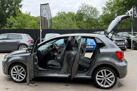 Volkswagen Polo SEL TSI -£20 ROAD TAX -NEW MOT & SERVICE - CRUISE CONTROL - PARKING SENSORS 18
